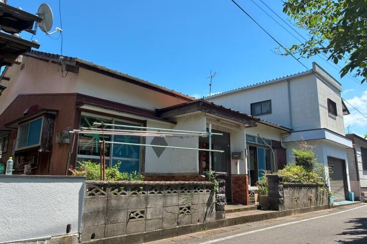 龍ヶ岳町高戸／白浜